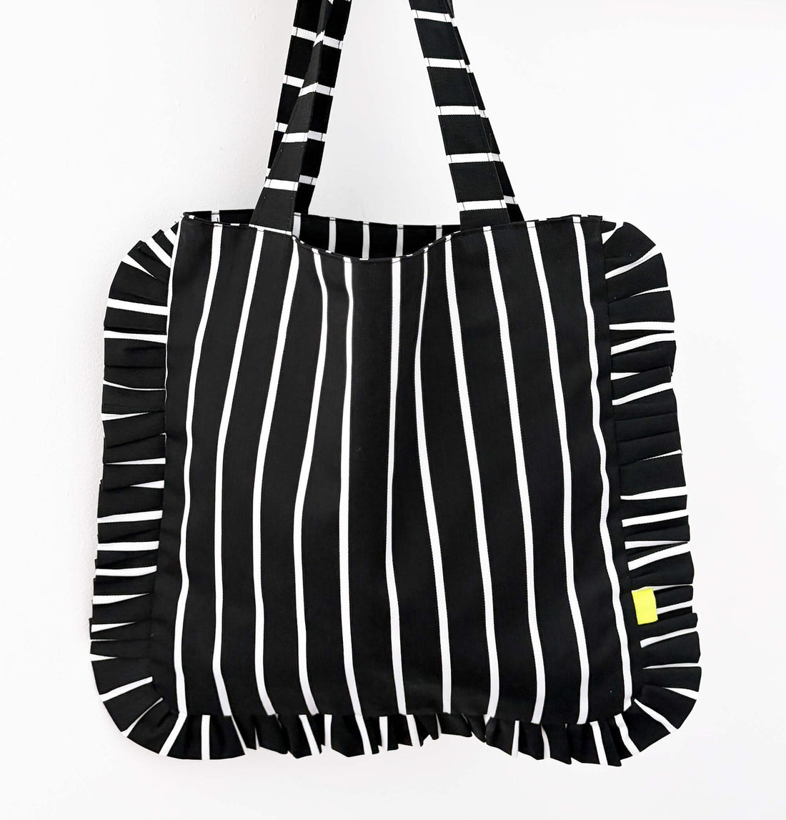 Ruffle Tote Bag - Chef’s Kiss